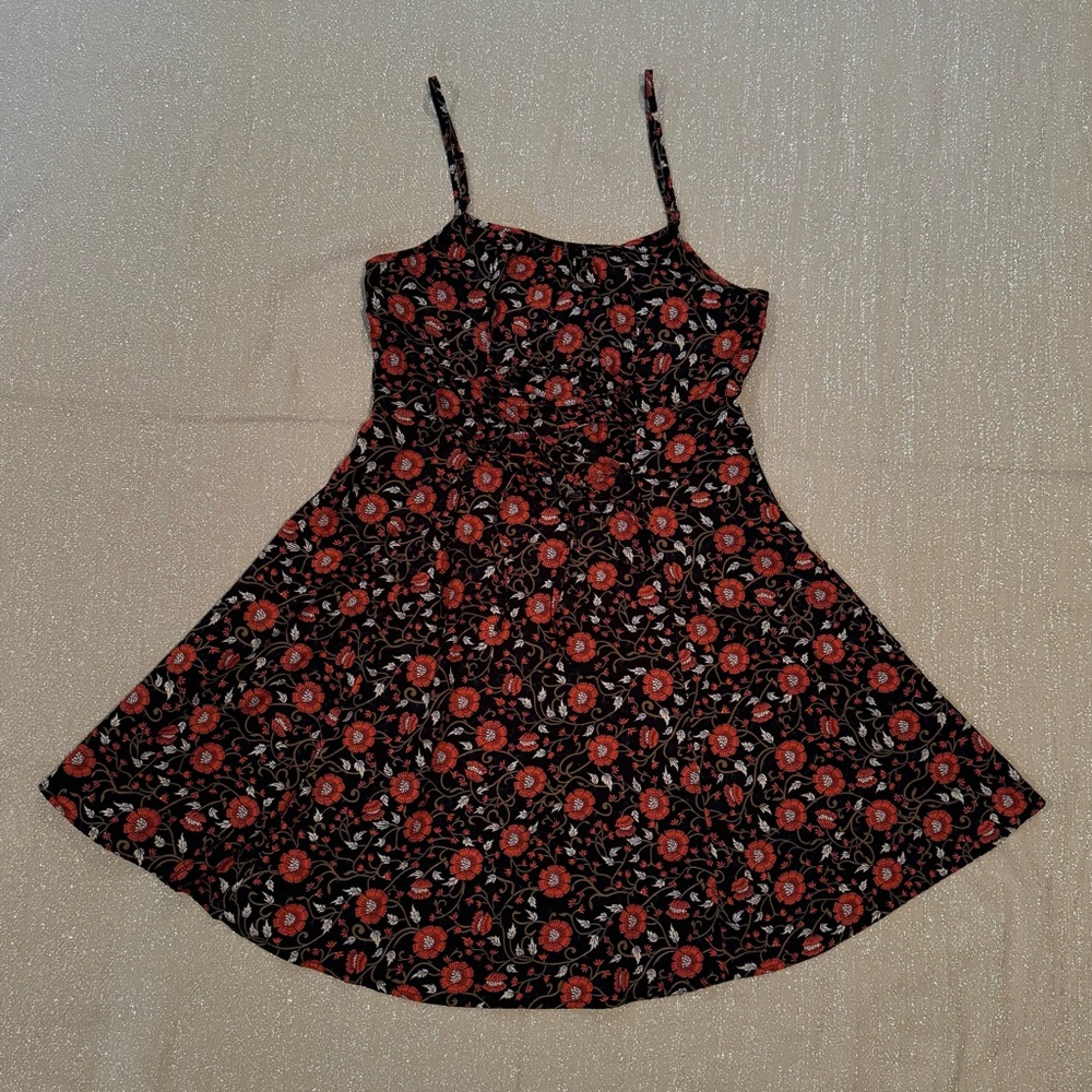 Band of Gypsies black floral dress with pockets - Picture 3 of 7